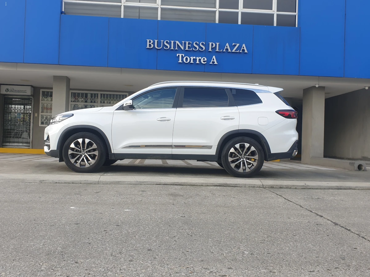 Chery Tiggo 8
